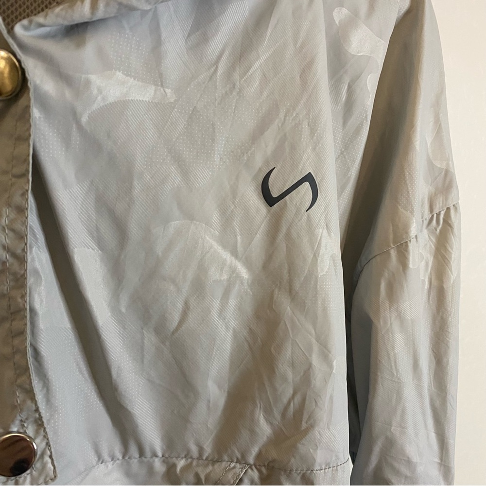 TLF Women’s Athletic Covert Camo Rain Zipper Hoodie gray size Small like new - Picture 3 of 4